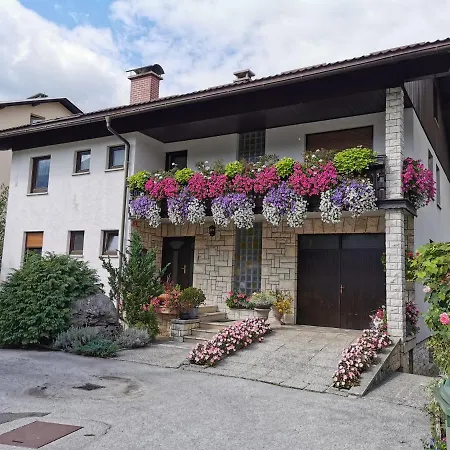 Apartma Zvab *